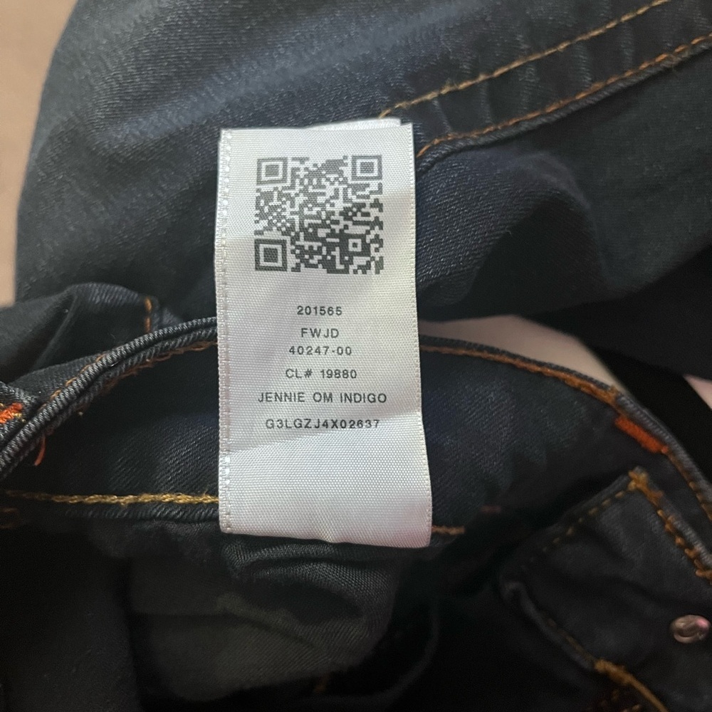 True Religion Women's Blue Jeans - Picture 9 of 14